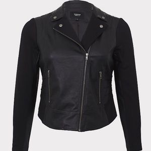 Sexy faux Leather jacket by Torrid-BRAND NEW NEVER WORN